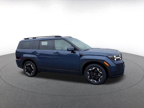 Used 2025 Hyundai Santa Fe SEL image 2