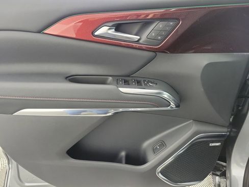 New 2026 Chevrolet Traverse RS w/ LPO, Illumination Package FWD image 25