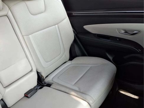 Used 2022 Hyundai Tucson SEL w/ Convenience + Premium Package FWD image 17