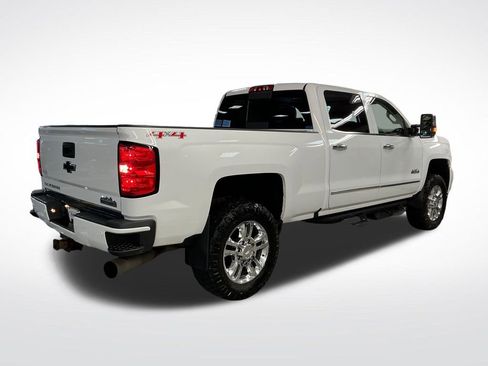 Used 2017 Chevrolet Silverado 2500 High Country w/ Duramax Plus Package AWD/4WD image 5