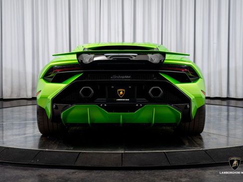 Used 2023 Lamborghini Huracan Tecnica image 15