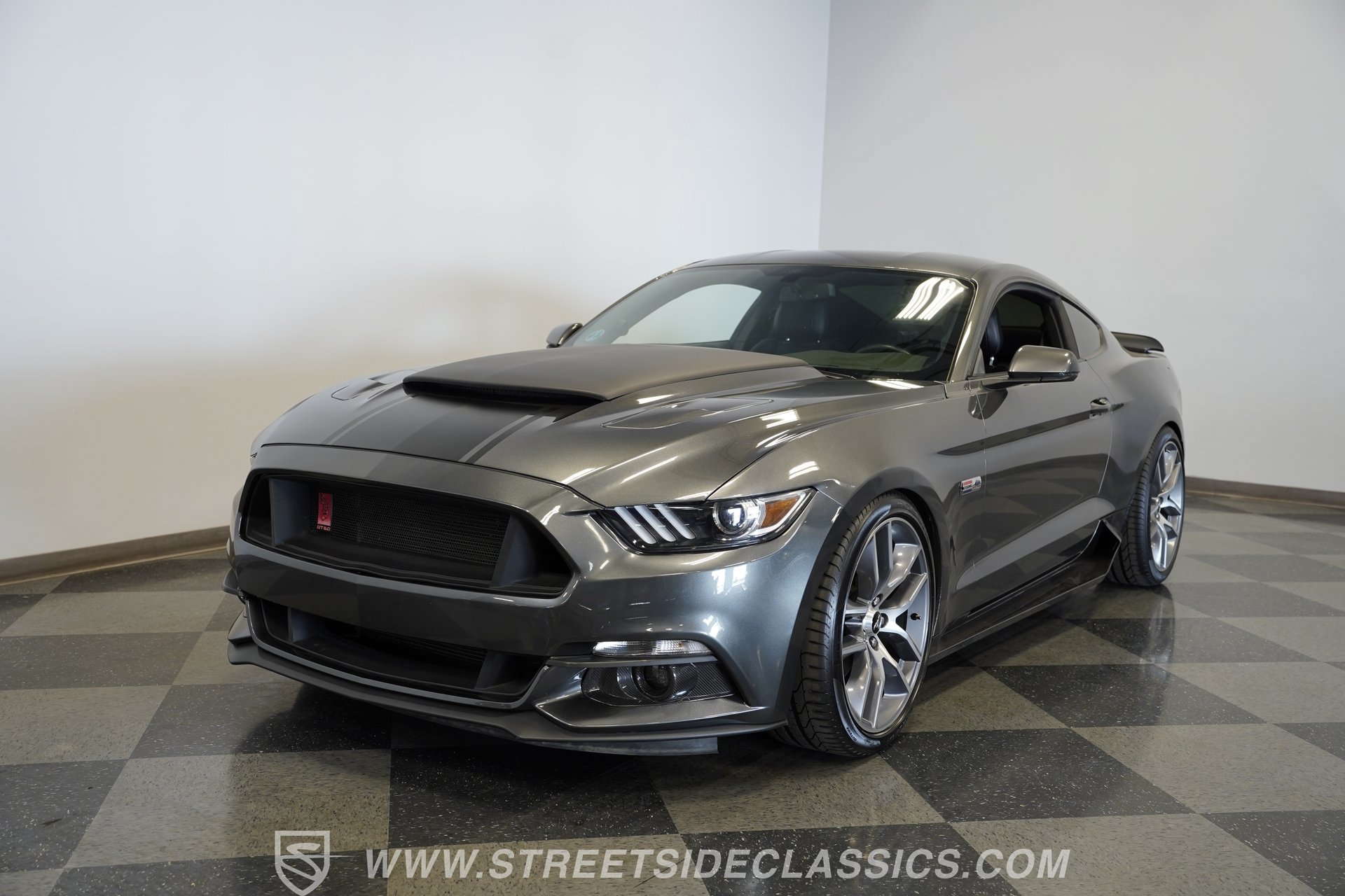 Used 2016 Ford Mustang GT Premium RWD image 19