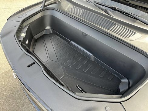 Used 2023 Rivian R1S Adventure AWD/4WD image 17