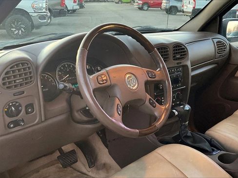 Used 2007 Buick Rainier CXL image 12