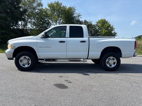 Used 2004 Dodge Ram 2500 Truck SLT w/ Trailer Tow Group AWD/4WD image 2