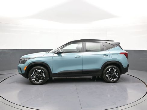 Certified 2025 Kia Seltos S AWD/4WD image 9