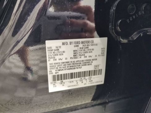 Used 2022 Ford Explorer Limited w/ Equipment Group 301A RWD image 41