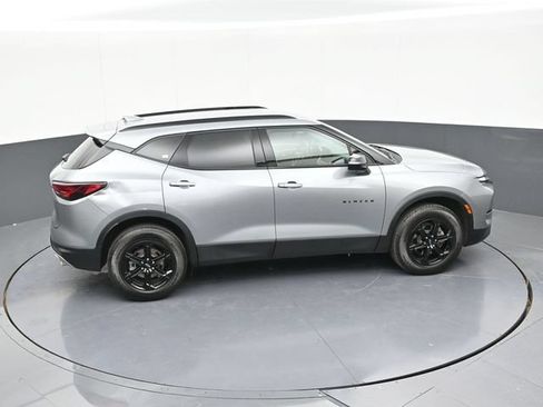 Used 2024 Chevrolet Blazer LT w/ Midnight/Sport Edition FWD image 60