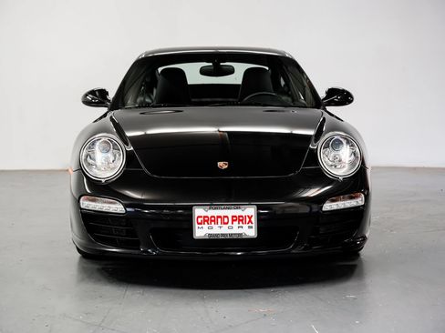 Used 2011 Porsche 911 Carrera S RWD image 5