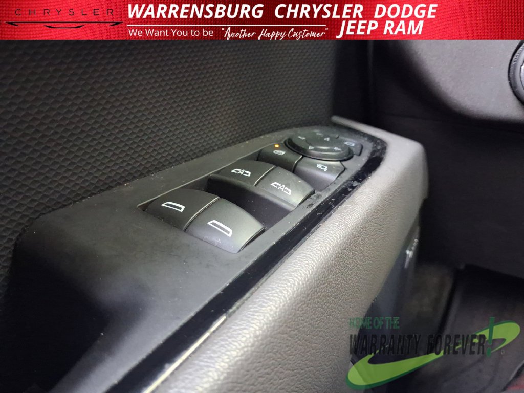 Used 2023 Chevrolet Silverado 1500 ZR2 w/ Technology Package AWD/4WD image 30