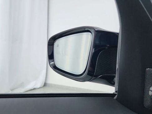 Used 2022 BMW M3 Competition w/ M Carbon Exterior Package image 17