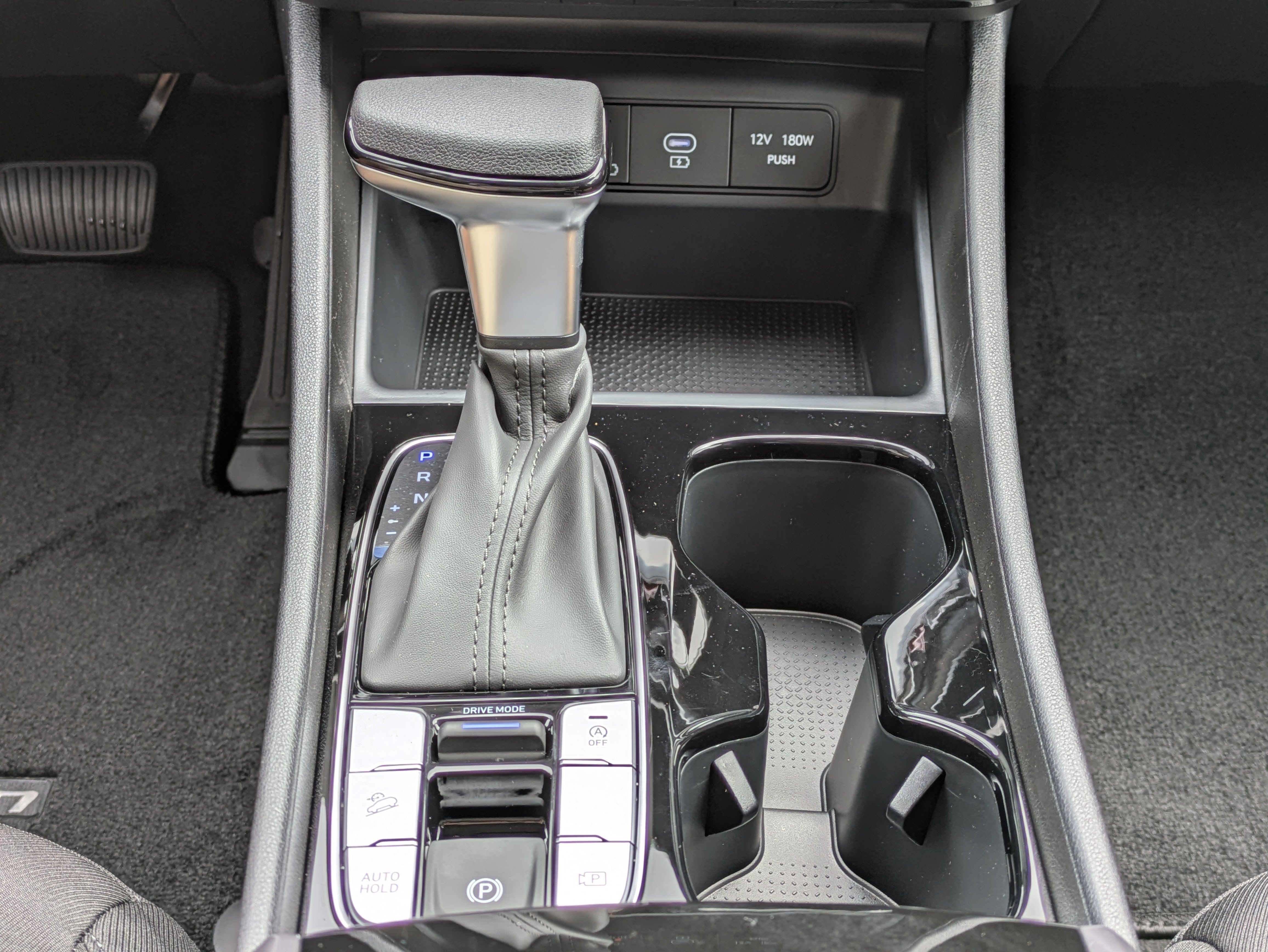 New 2026 Hyundai Tucson SEL FWD image 17