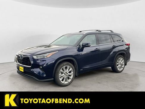 Used 2020 Toyota Highlander Limited AWD/4WD image 1