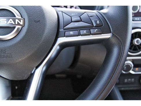 Used 2025 Nissan Sentra SV FWD image 16
