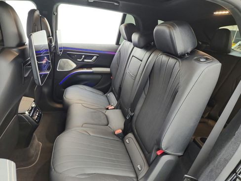 Certified 2023 Mercedes-Benz EQS 580 4MATIC SUV image 13