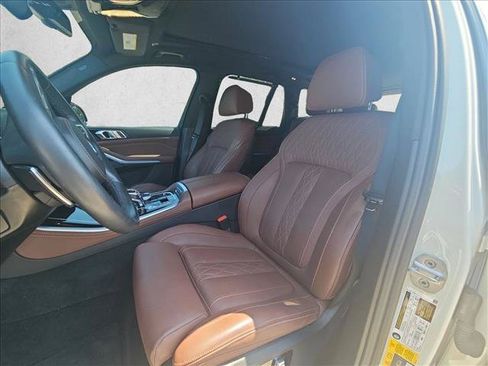 Used 2023 BMW X5 xDrive45e w/ Executive Package AWD/4WD image 13