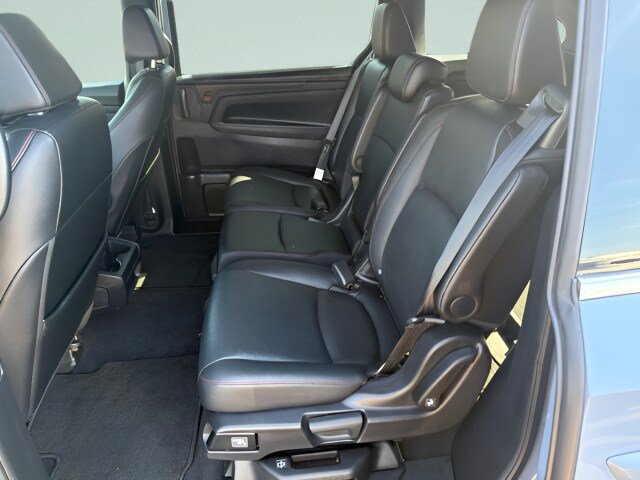 Used 2025 Honda Odyssey Sport-L image 6