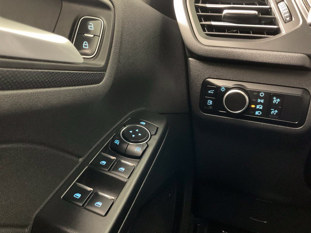 Used 2023 Ford Escape ST-Line w/ Equipment Group 301A FWD image 19