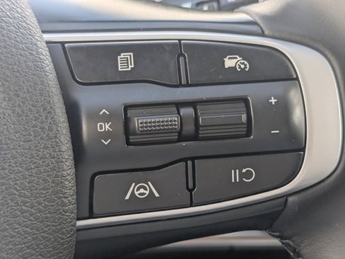 Certified 2023 Kia Sportage EX image 33