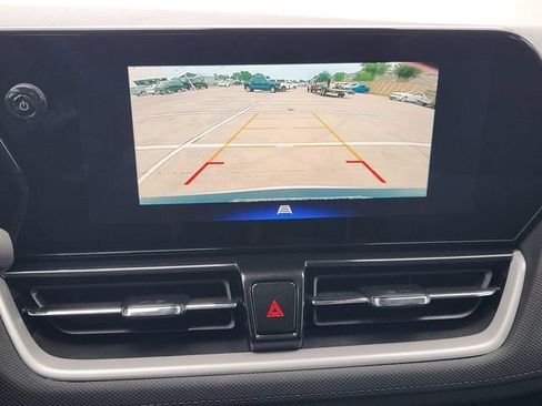 Used 2026 Chevrolet TrailBlazer LT w/ Convenience Package FWD image 6