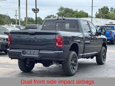 New 2026 RAM 2500 Laramie AWD/4WD image 34