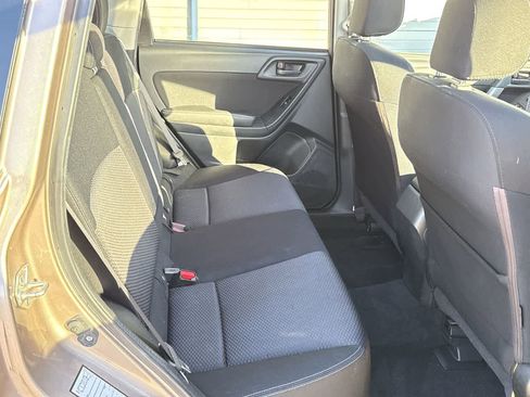 Used 2016 Subaru Forester 2.5i Premium w/ All-Weather Package image 19