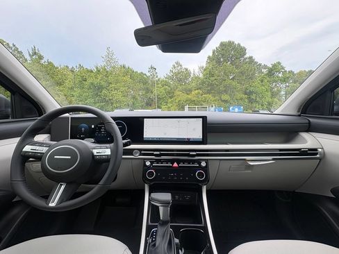 New 2026 Hyundai Tucson SEL Plus FWD image 11