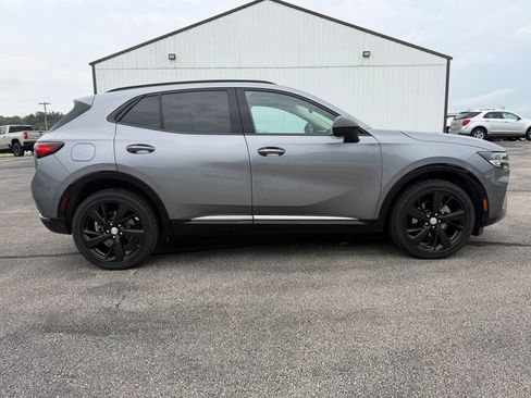 Used 2021 Buick Envision Essence w/ Sport Touring Package AWD/4WD image 4