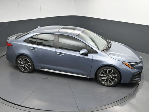 Used 2020 Toyota Corolla XSE image 34