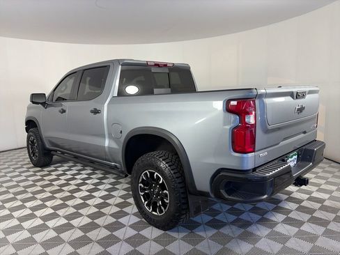 Used 2023 Chevrolet Silverado 1500 ZR2 w/ Technology Package image 5