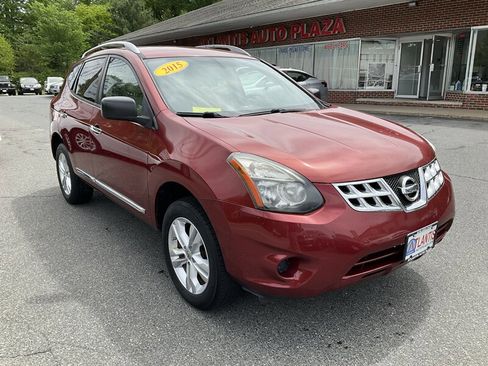 Used 2015 Nissan Rogue S w/ Convenience Package AWD/4WD image 3