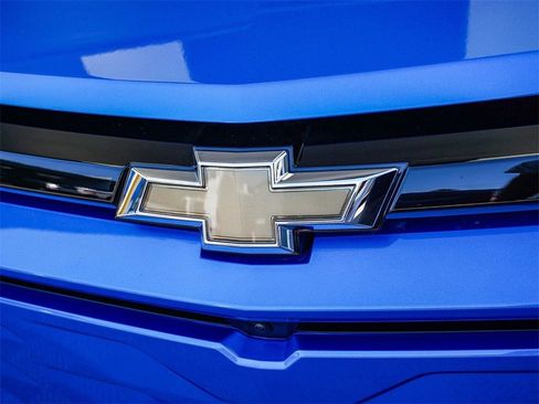 New 2026 Chevrolet Blazer EV LT image 4