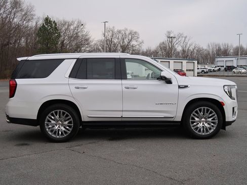 Certified 2023 GMC Yukon Denali w/ Max Trailering Package image 4