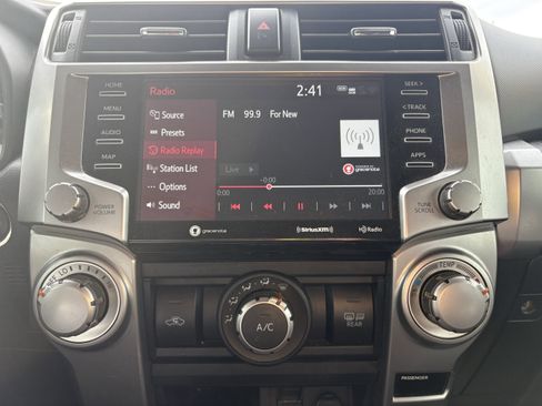 Used 2020 Toyota 4Runner SR5 Premium image 14