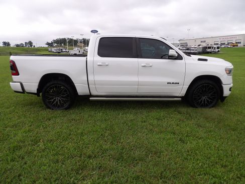 Used 2019 RAM 1500 Sport w/ Level 2 Equipment Group AWD/4WD image 6