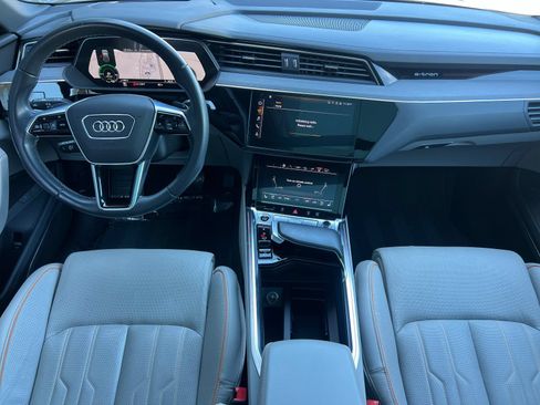 Used 2024 Audi Q8 e-tron Prestige AWD/4WD image 13