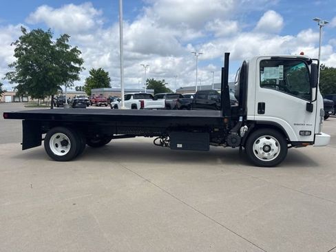 New 2023 Chevrolet Low Cab Forward 5500XD RWD image 42