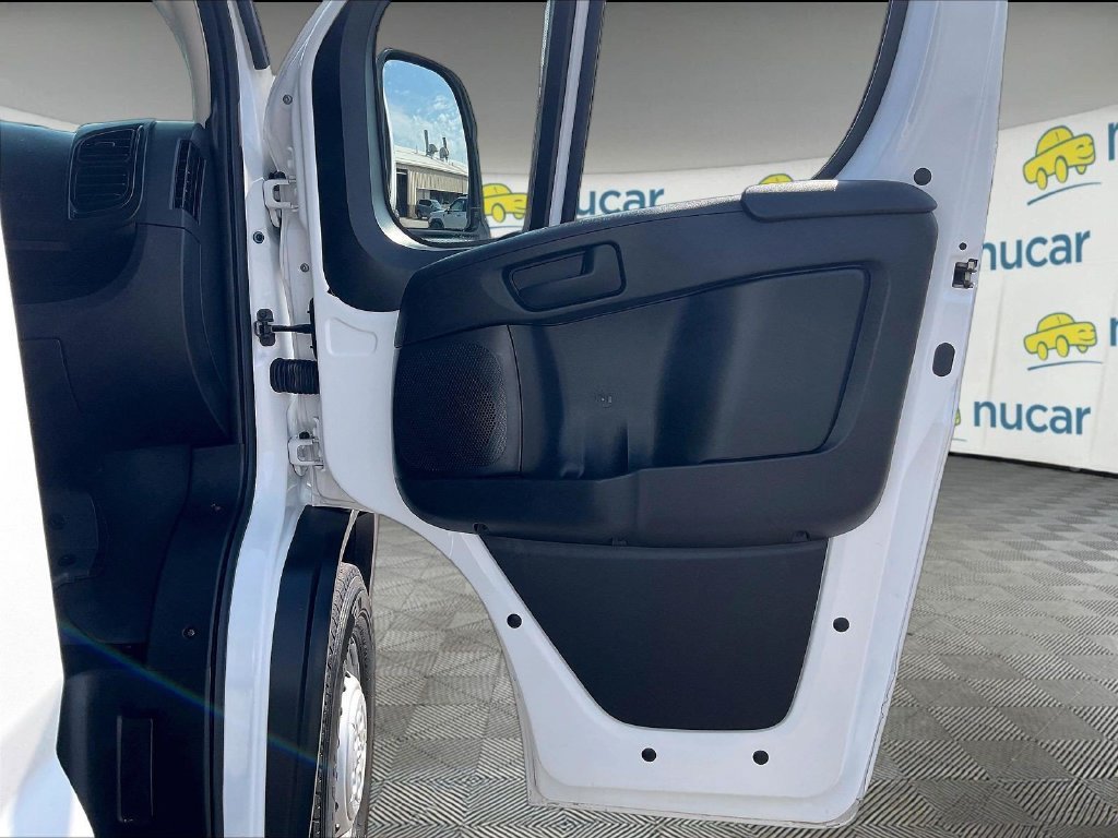 Used 2025 RAM ProMaster 2500 w/ U-Haul Equipment Group FWD image 12