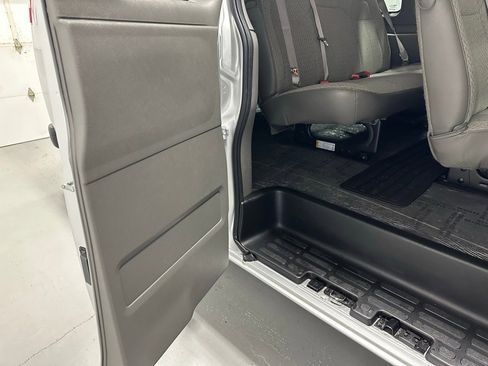 Used 2025 Chevrolet Express 3500 LT w/ LT Preferred Equipment Group image 36