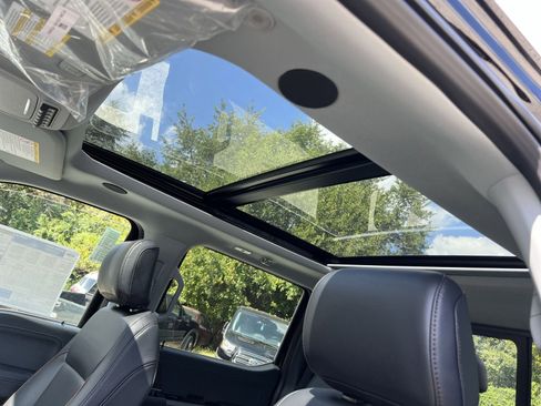 New 2026 Ford F350 Lariat w/ Lariat Ultimate Package image 24