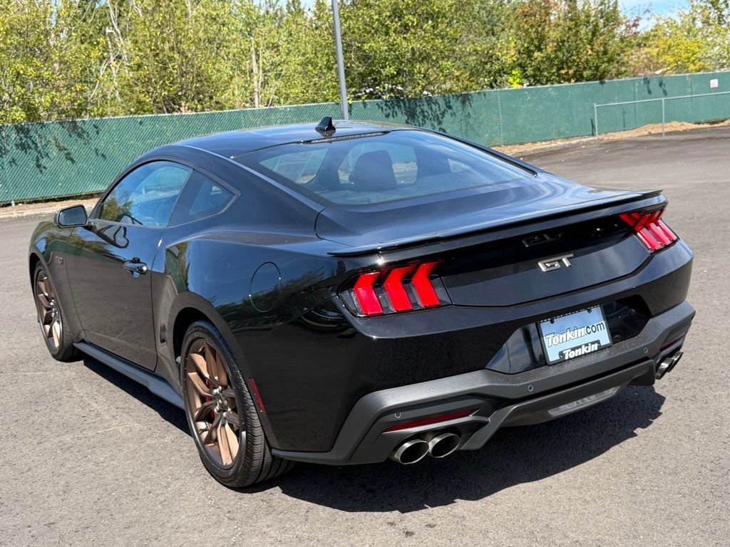 Used 2024 Ford Mustang GT Premium RWD image 6