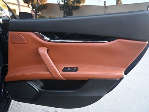 Used 2015 Maserati Quattroporte S Q4 image 54