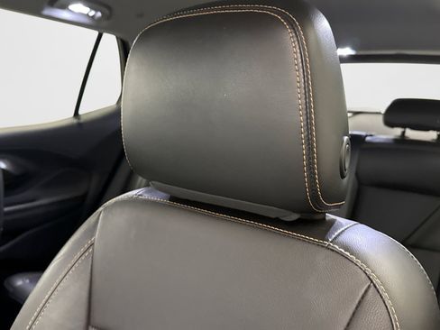 Used 2019 GMC Terrain SLT w/ Preferred Package AWD/4WD image 8