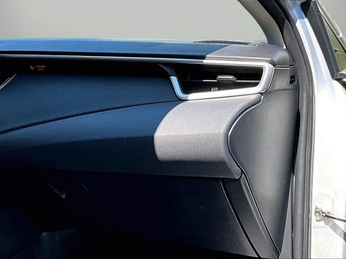 Used 2022 Toyota Corolla LE FWD image 18
