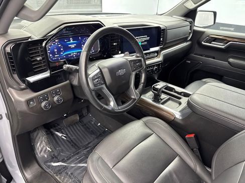 Used 2024 Chevrolet Silverado 1500 RST w/ True North Edition Plus AWD/4WD image 8