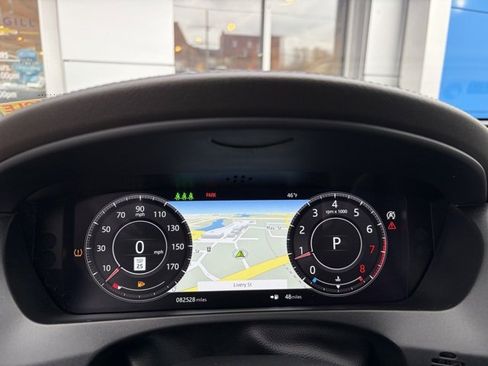 Used 2019 Jaguar F-PACE Prestige image 20