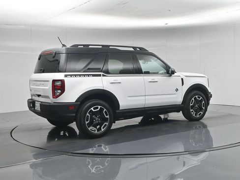 Used 2024 Ford Bronco Sport Outer Banks w/ Topo Graphic Package AWD/4WD image 31