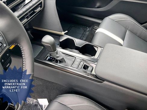 New 2026 Toyota Camry SE AWD/4WD image 10