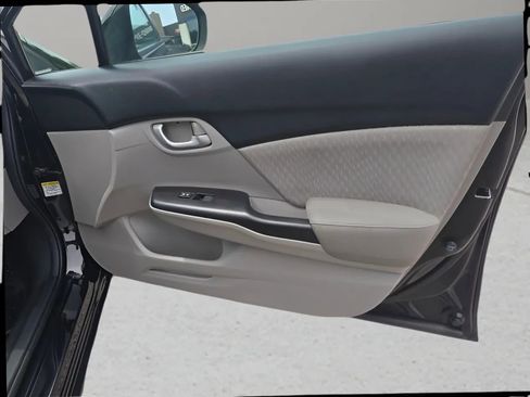 Used 2015 Honda Civic LX image 19
