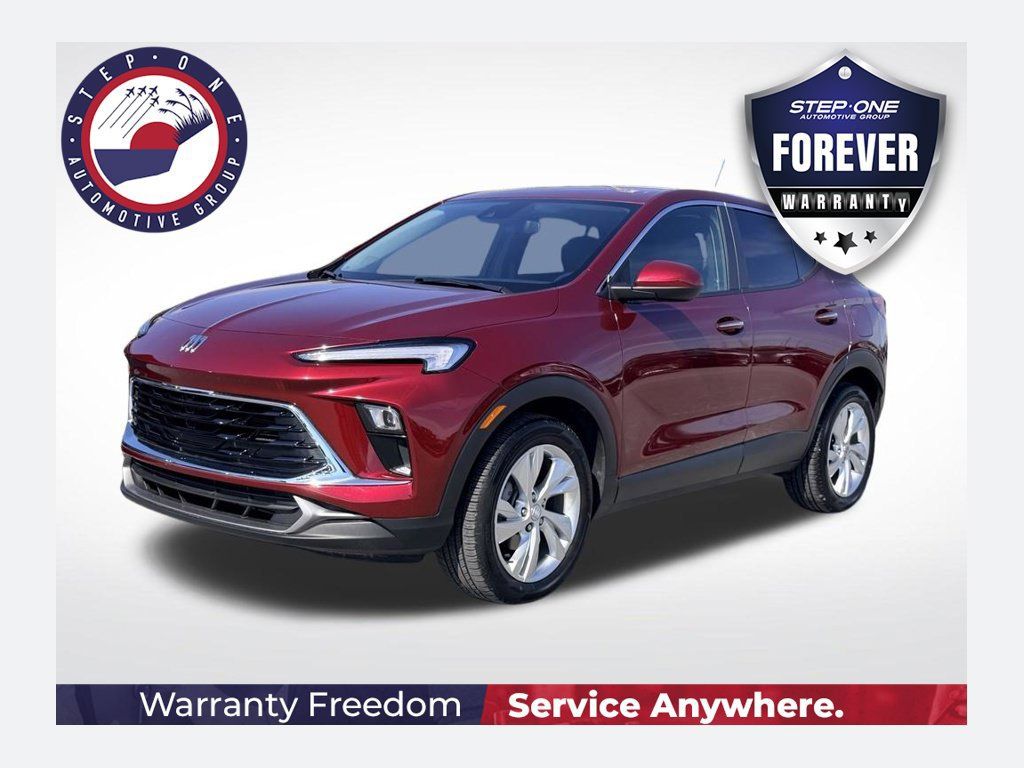 Used 2025 Buick Encore GX Preferred w/ Comfort Package FWD image 1